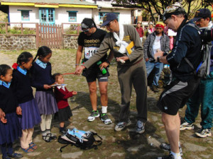 Distributing stationary to school kids